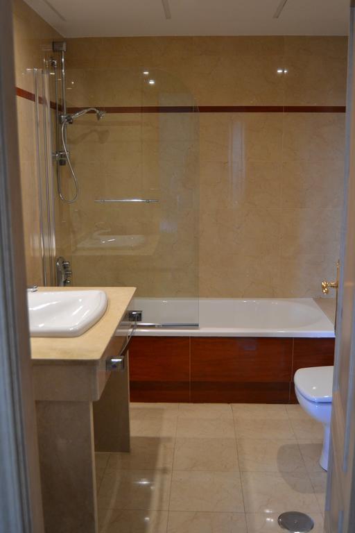 Centro Excelente Situacion Atico Lujo Con Parking Gratuito Daire Cordoba Oda fotoğraf